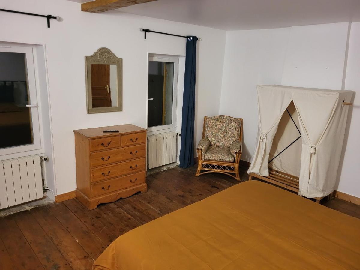 Domaine De La Sarrotte Bed & Breakfast Saugon Dış mekan fotoğraf