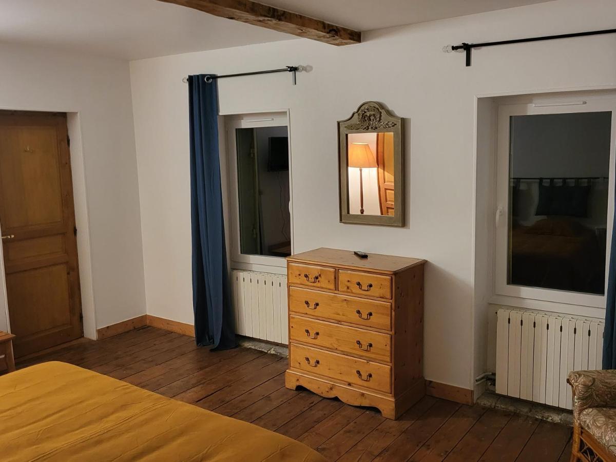 Domaine De La Sarrotte Bed & Breakfast Saugon Dış mekan fotoğraf