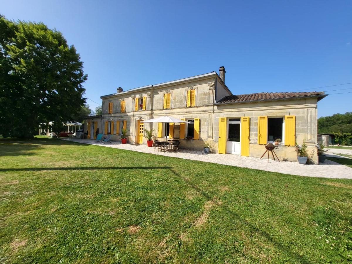 Domaine De La Sarrotte Bed & Breakfast Saugon Dış mekan fotoğraf